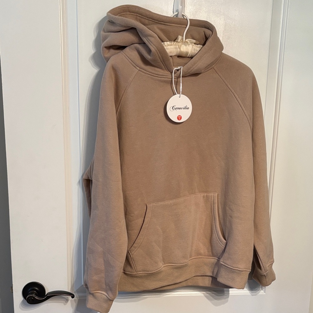 Caracilia Women’s Super Soft Hoodie